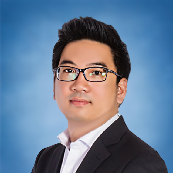 Assoc.Prof.Dr.Sakkakom Maneenop